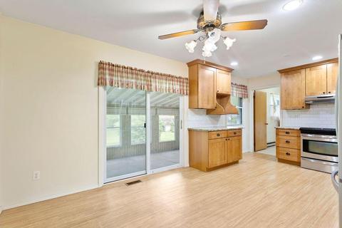 12380 Oak Dr, Orient, OH 43146 photo 5