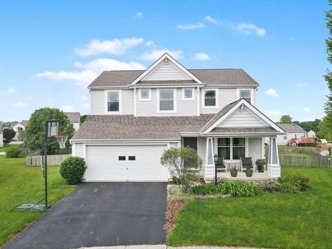 100 Reader Ct, Pataskala, OH 43062 photo 1