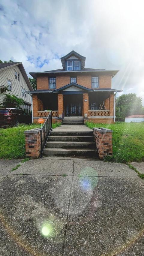 453 E Madison Ave, Springfield, OH 45503 photo 3