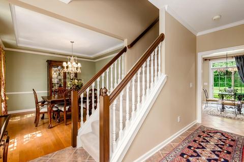 8066 Luckstone Dr, Dublin, OH 43017 photo 11