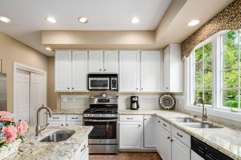 8066 Luckstone Dr, Dublin, OH 43017 photo 26