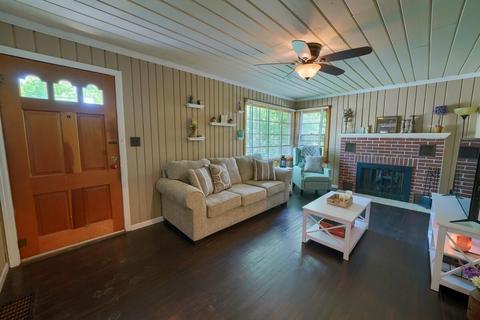 138 Dunmore Rd, Circleville, OH 43113 photo 9