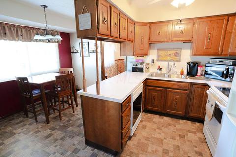 513 Glenmont Dr, Circleville, OH 43113 photo 16