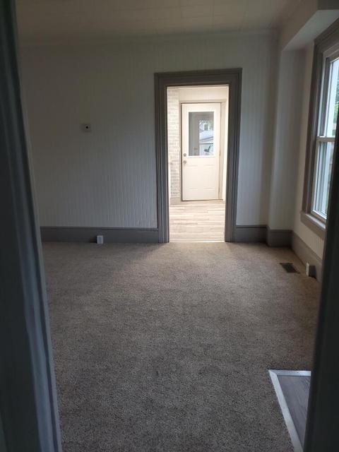 228 E Central Ave, Delaware, OH 43015 photo 8