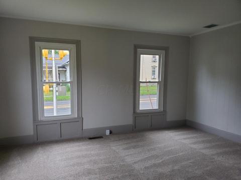 228 E Central Ave, Delaware, OH 43015 photo 5
