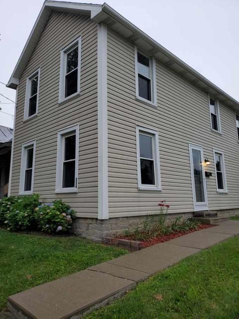228 E Central Ave, Delaware, OH 43015 photo 2
