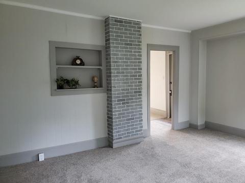 228 E Central Ave, Delaware, OH 43015 photo 7