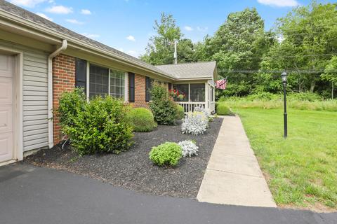 770 Windsor Ln, Heath, OH 43056 photo 4