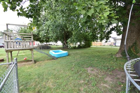 560 E Front St, Logan, OH 43138 photo 8
