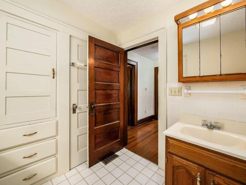 534 E 6th Ave, Lancaster, OH 43130 photo 30