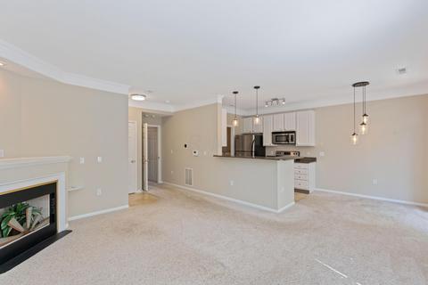 6984 Old Bridge Ln E, Dublin, OH 43016 photo 2