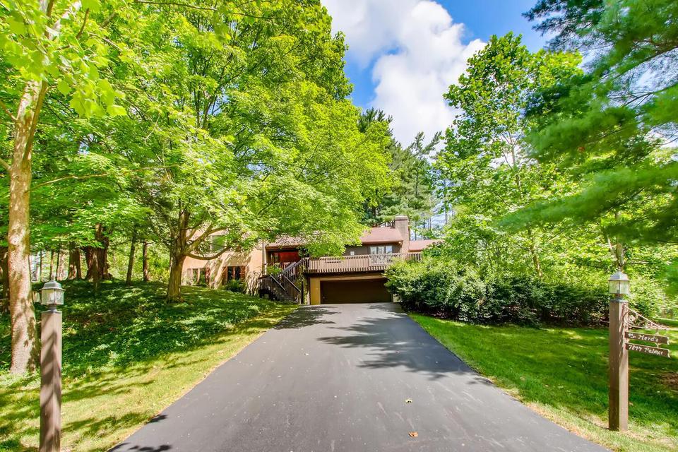 7844 Palmer Rd SW, Reynoldsburg, OH 43068 | 38 Photos - Movoto
