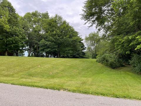4705 E County Line Rd, Springfield, OH 45502 photo 11