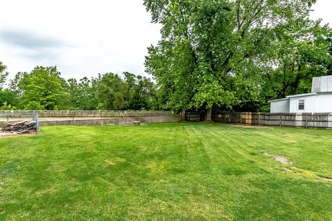 46 E College St, Fredericktown, OH 43019 photo 27