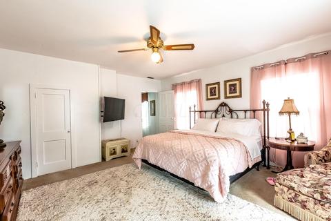 46 E College St, Fredericktown, OH 43019 photo 16