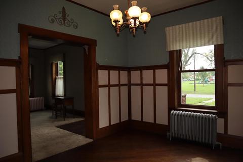 899 Barks Ave, Marion, OH 43302 photo 2