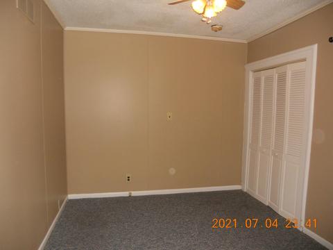 973 Bennett St, Marion, OH 43302 photo 6