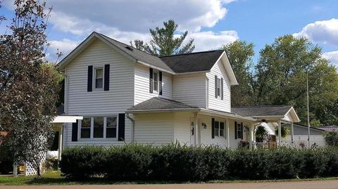 16016 Elm St, Millfield, OH 45761 photo 2