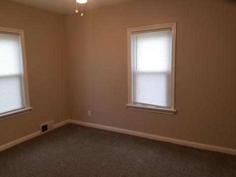 892 S Eureka Ave, Columbus, OH 43204 photo 3