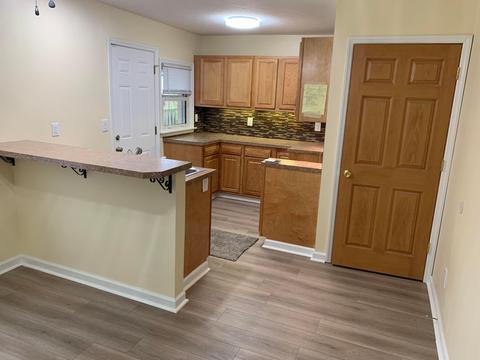 892 S Eureka Ave, Columbus, OH 43204 photo 14