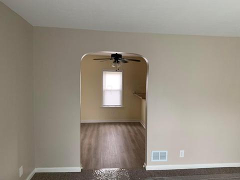 892 S Eureka Ave, Columbus, OH 43204 photo 11