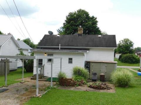 672 3rd St, Logan, OH 43138 photo 5