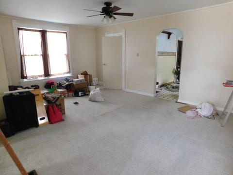 672 3rd St, Logan, OH 43138 photo 2