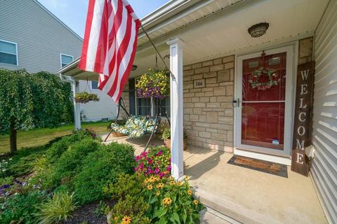 166 Ruby Red Ln, Delaware, OH 43015 photo 2