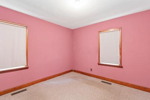 538 E Main St, Hebron, OH 43025 photo 16