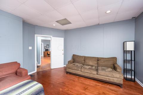 256 W Central Ave, Delaware, OH 43015 photo 16