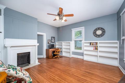 256 W Central Ave, Delaware, OH 43015 photo 11