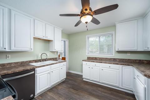 256 W Central Ave, Delaware, OH 43015 photo 18
