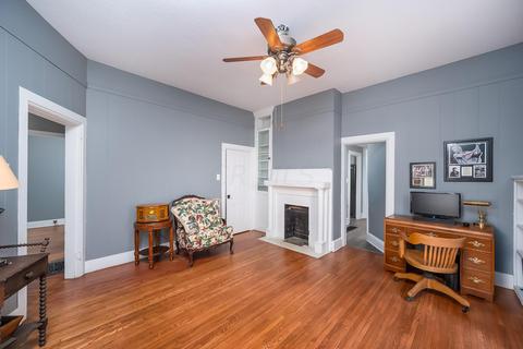 256 W Central Ave, Delaware, OH 43015 photo 12