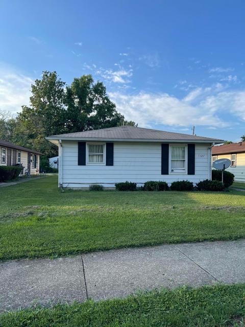 1127 E Locust St, Lancaster, OH 43130 photo 2