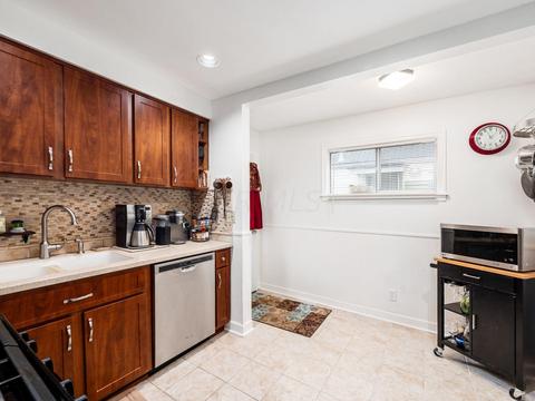 164 E Beechwold Blvd, Columbus, OH 43214 photo 7
