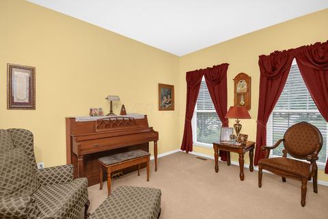 13930 Sunladen Dr NW, Pickerington, OH 43147 photo 6