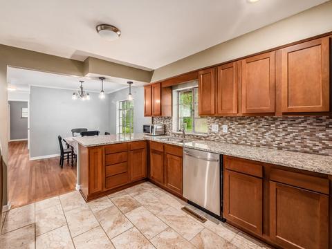320 N Hamilton Rd, Gahanna, OH 43230 photo 14
