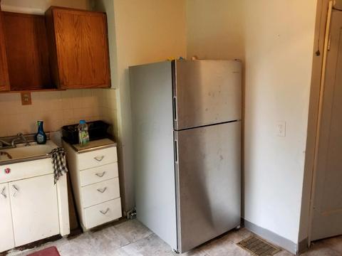 771 E Tulane Rd, Columbus, OH 43211 photo 2