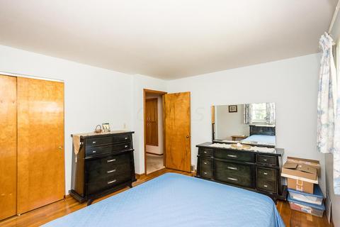 325 E North St, Worthington, OH 43085 photo 19