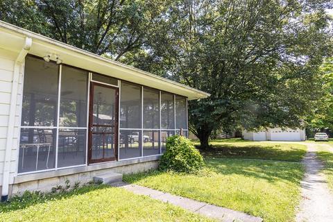 325 E North St, Worthington, OH 43085 photo 20