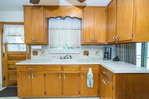 325 E North St, Worthington, OH 43085 photo 11