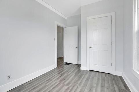 276 E William St, Delaware, OH 43015 photo 29