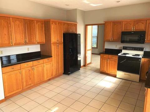 694 Mayfield Dr, Marion, OH 43302 photo 6