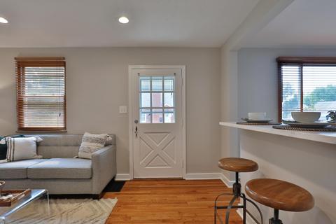 306 E Beechwold Blvd, Columbus, OH 43214 photo 4