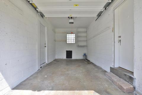 306 E Beechwold Blvd, Columbus, OH 43214 photo 31