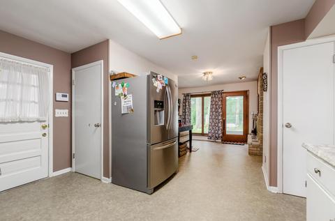 413 Barks Rd W, Marion, OH 43302 photo 17