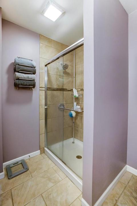 72 E Lakeview Ave, Columbus, OH 43202 photo 15