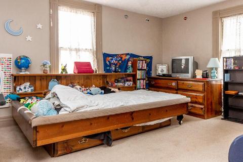 146 E Walnut St, Lancaster, OH 43130 photo 9