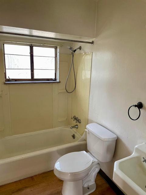 28 E Central Ave, Delaware, OH 43015 photo 10