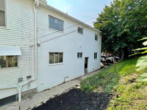 28 E Central Ave, Delaware, OH 43015 photo 4